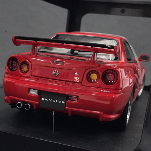 AUTOart オートアート ニッサン スカイライン GT-R R34 V-Spec 1/18 ミニカー